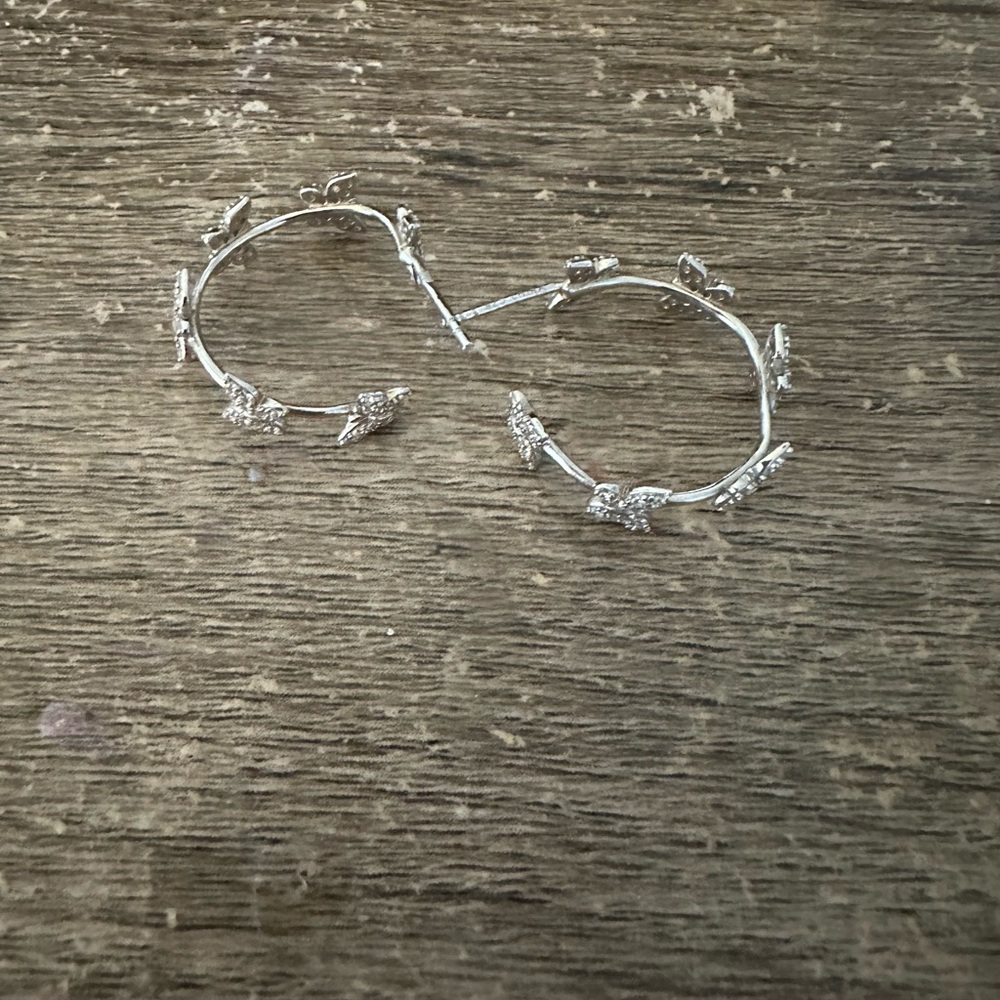 Two pairs of earrings